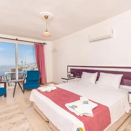Willa Fuchsia 4-bedroom Retreat With Private Pool And Breathtaking View Kalkan