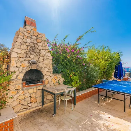 Fuchsia 4-bedroom Retreat With Private Pool And Breathtaking View Willa *