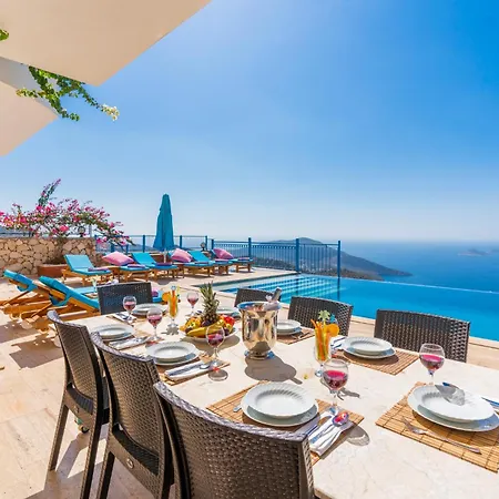 ヴィラ Fuchsia 4-bedroom Retreat With Private Pool And Breathtaking View